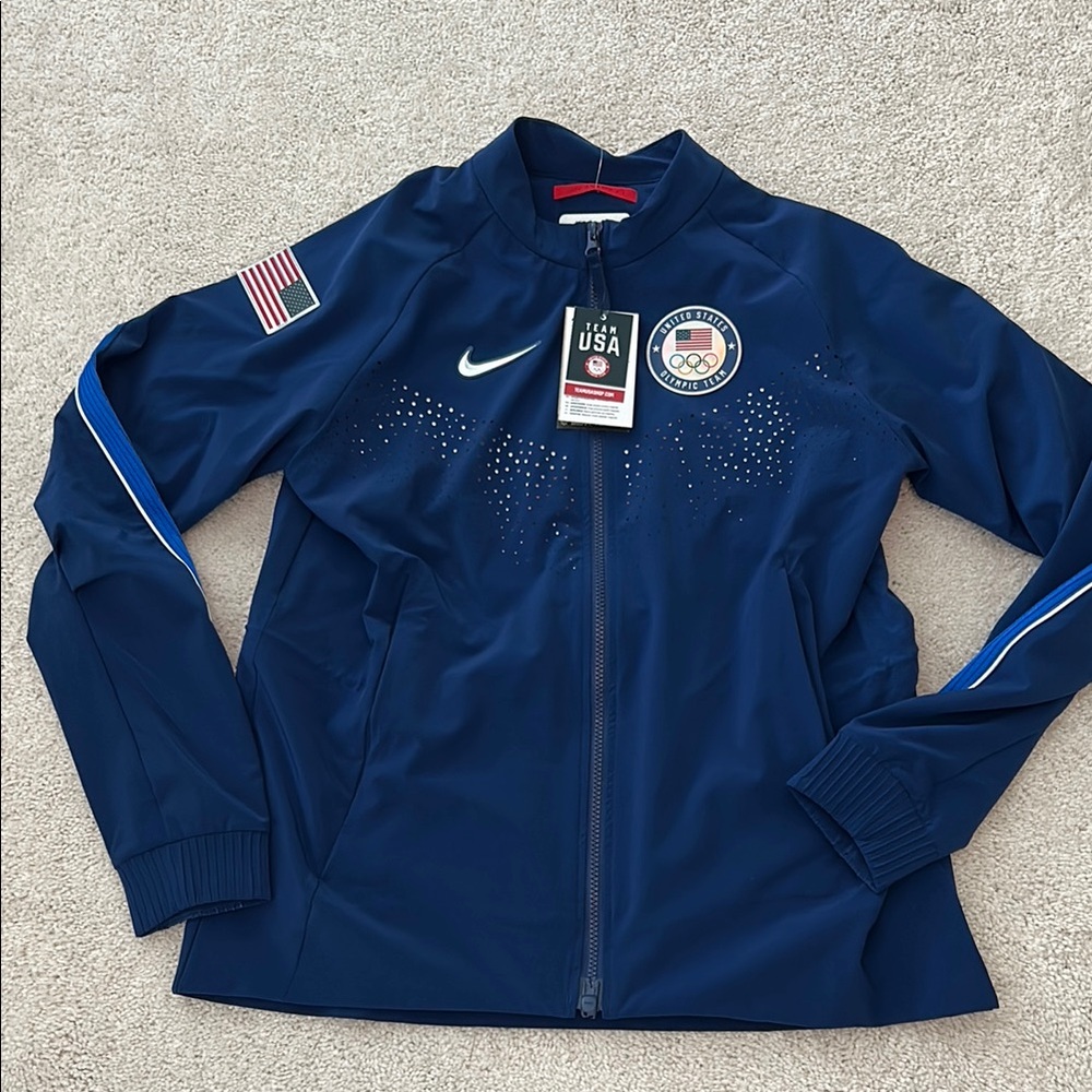 🥇🥉🥈Nike Women’s Official Team USA 2024 Paris Olympics Training Jacket NWT Medium